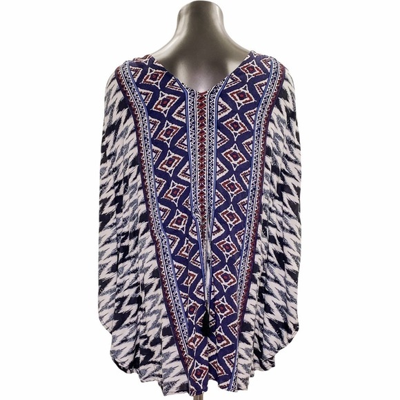 BOHO Aztec Print Keyhole Tassel Toe Poncho Blouse - Picture 3 of 8